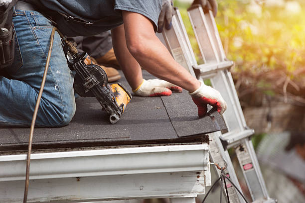 Best Residential Roofing Contractor  in Hoisington, KS